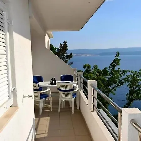 Πανσιόν Complex In 3*