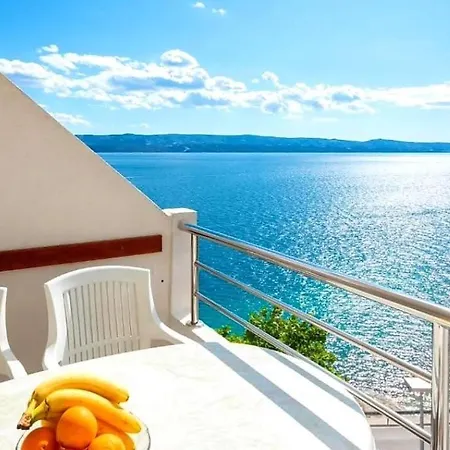 Complex In Πανσιόν Lokva Rogoznica