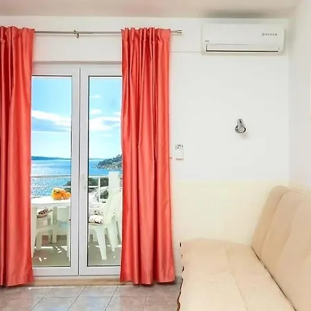 Πανσιόν Complex In 3*