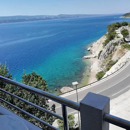 Complex In Πανσιόν Lokva Rogoznica