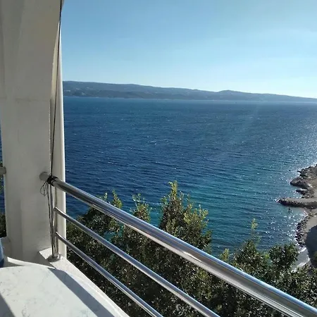 Complex In 3* Lokva Rogoznica