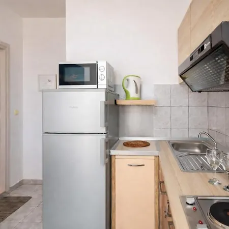 Complex In بيت ضيافة لوكفا روجوزنيكا