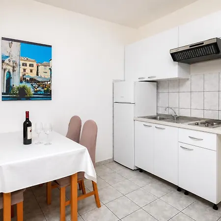 بيت ضيافة Complex In 3*