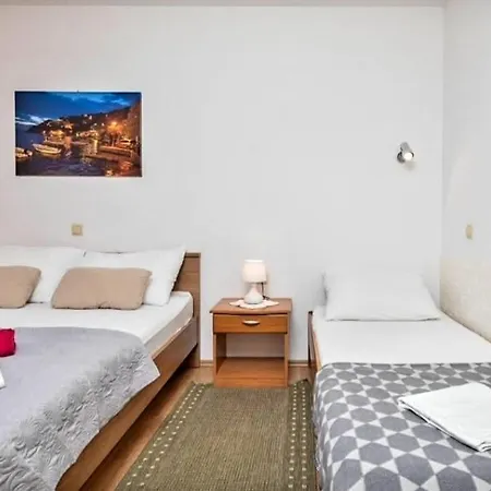 Complex In Guest house *